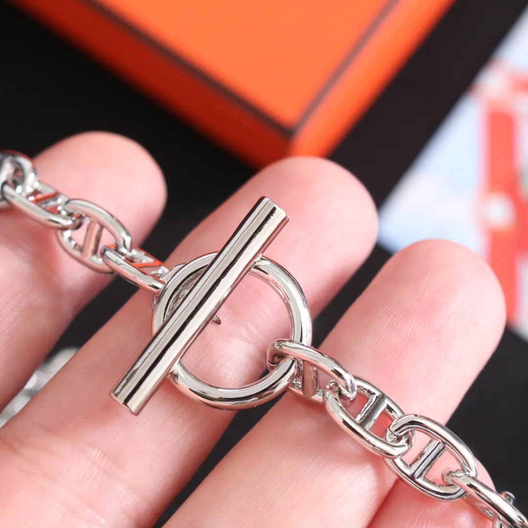 Hermès豚鼻の短い首輪 シルバー カジュアルデザイン - 画像 (7)