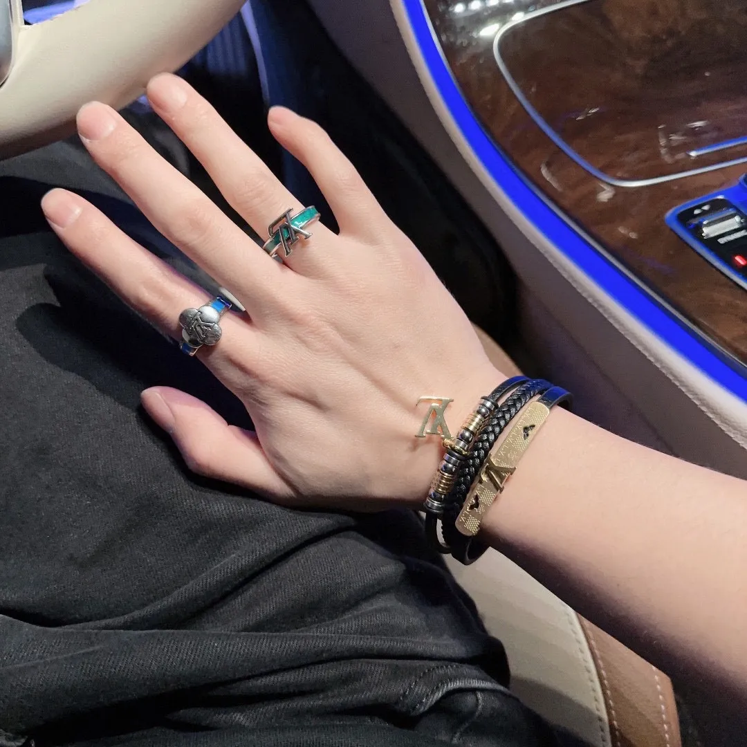 Louis Vuitton ブルー レザーブレスレット - 画像 (5)