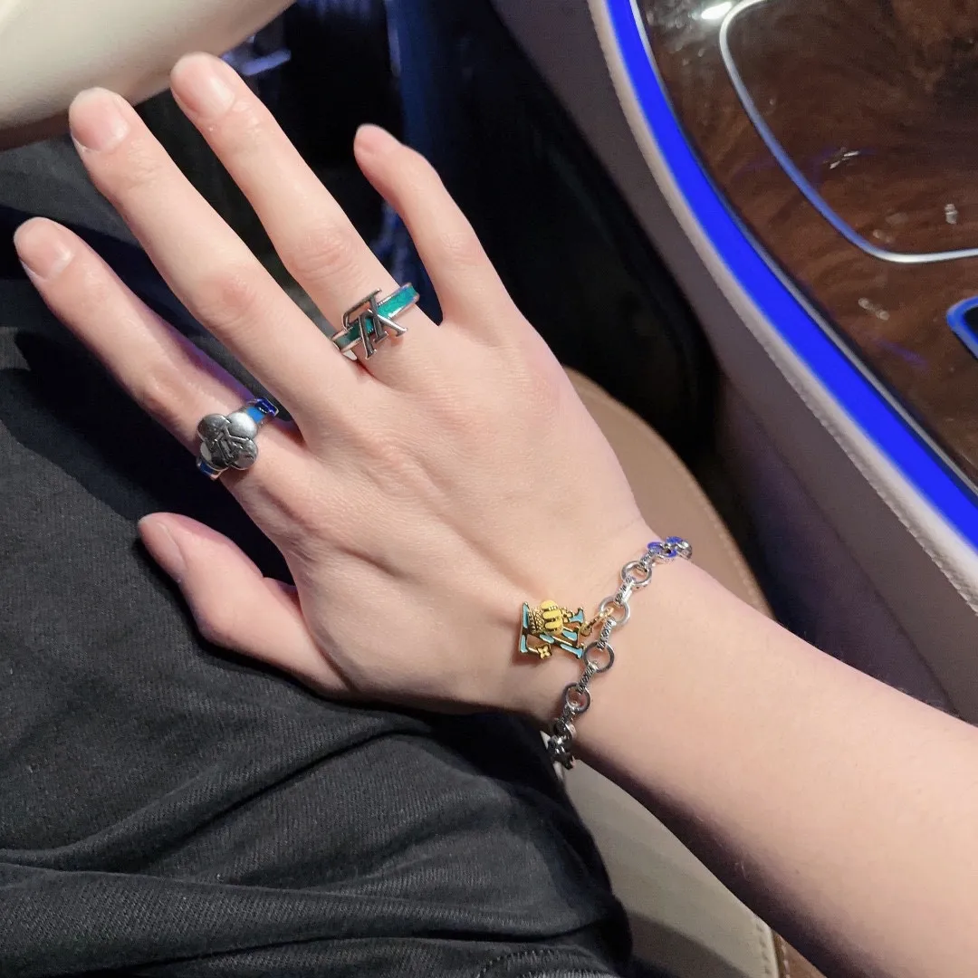 Louis Vuitton シルバー リング 復古デザイン - 画像 (9)