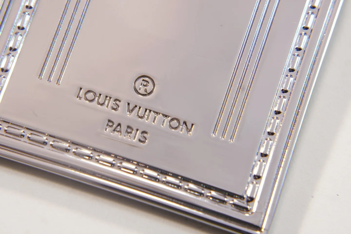 LOUIS VUITTON 黒色 キーリング クロマティック - 画像 (6)