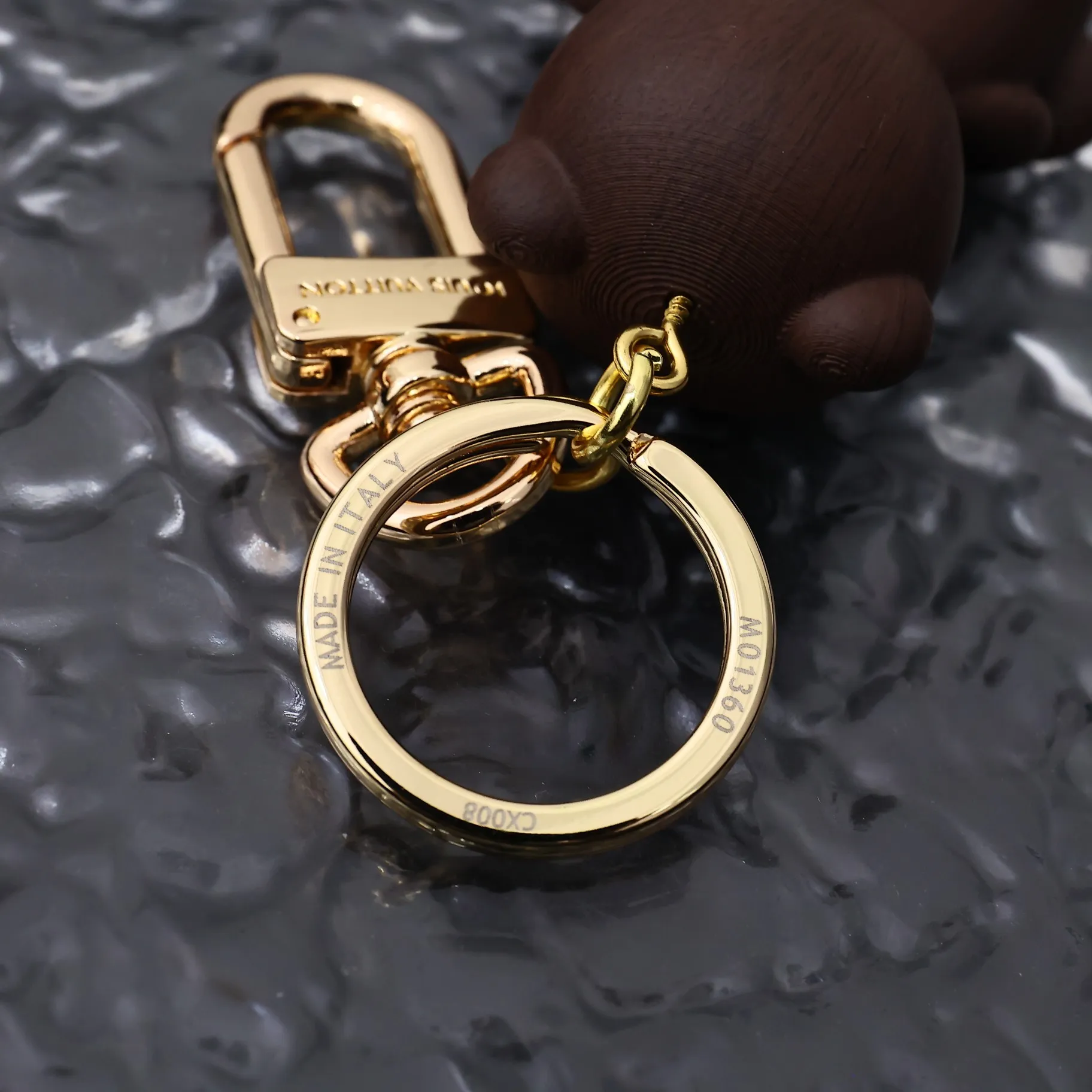 Louis Vuitton TEDDY BEAR 茶色キーホルダー - 画像 (4)