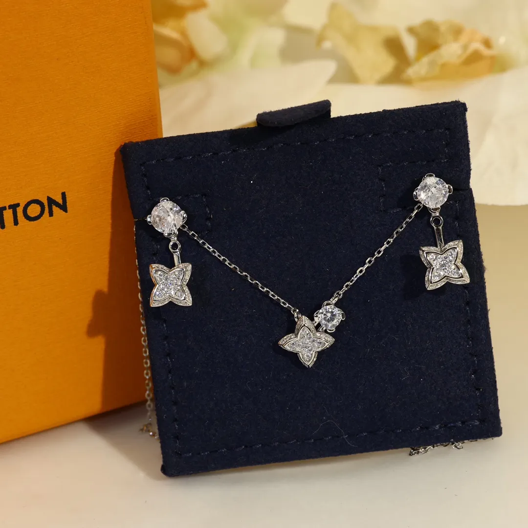 LOUIS VUITTON シルバー ダイヤモンド ネックレス - 画像 (9)