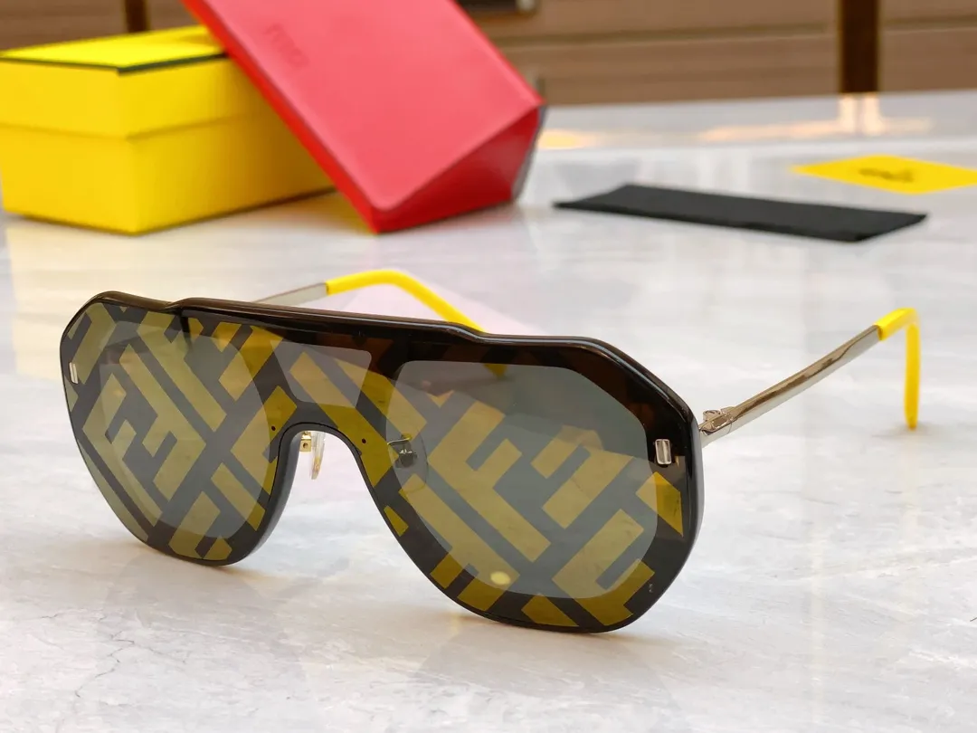 FENDI 新しいサングラス FOL514 ブラックレッドデザイン - 画像 (6)