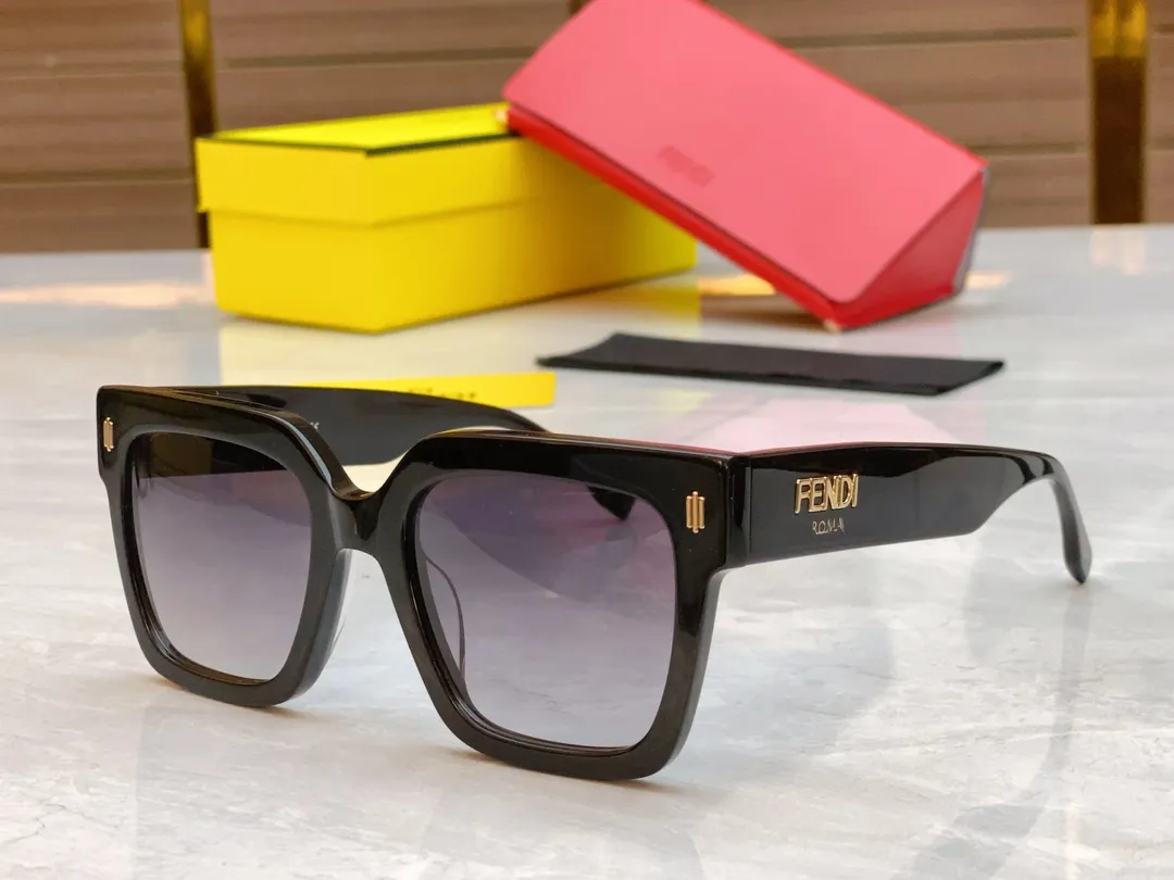 FENDI ブラック 新款サングラス FF40101I - 画像 (6)
