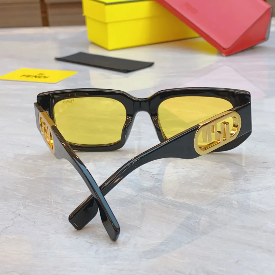 FENDI ブラックゴールド サングラス FE8362 - 画像 (10)