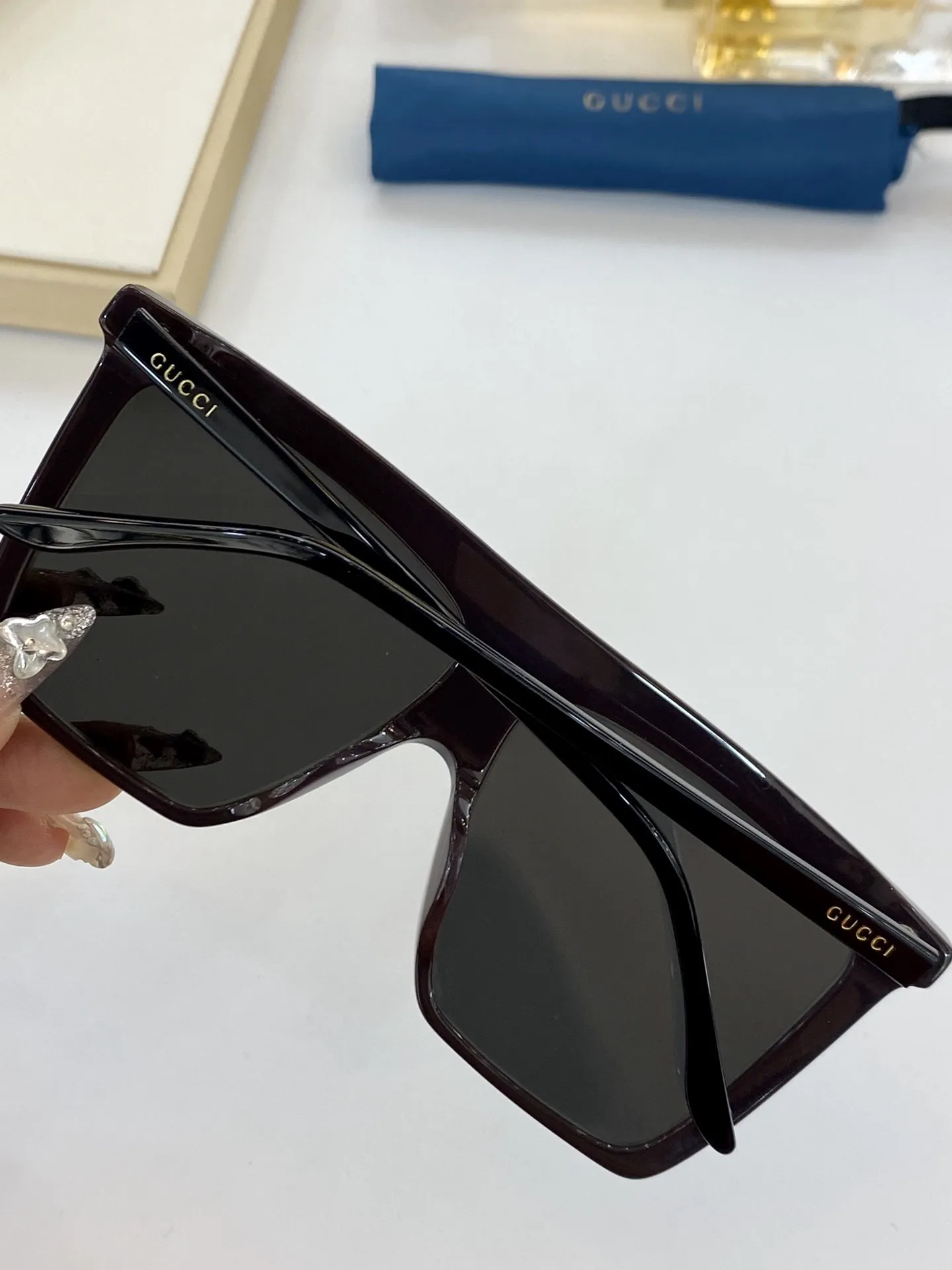 GUCCI GG0733 サングラス ブラック ダブルカラー - 画像 (7)