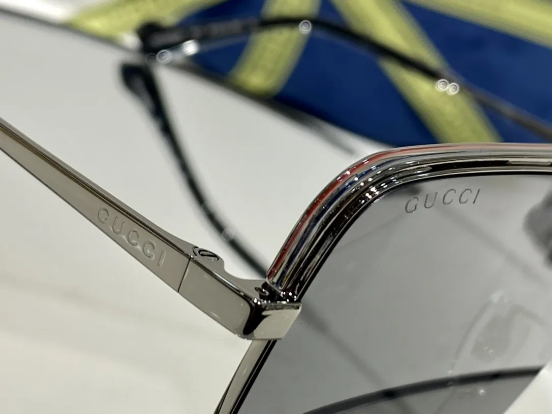 グッチGG1099SAシルバースクエアサングラス - 画像 (8)