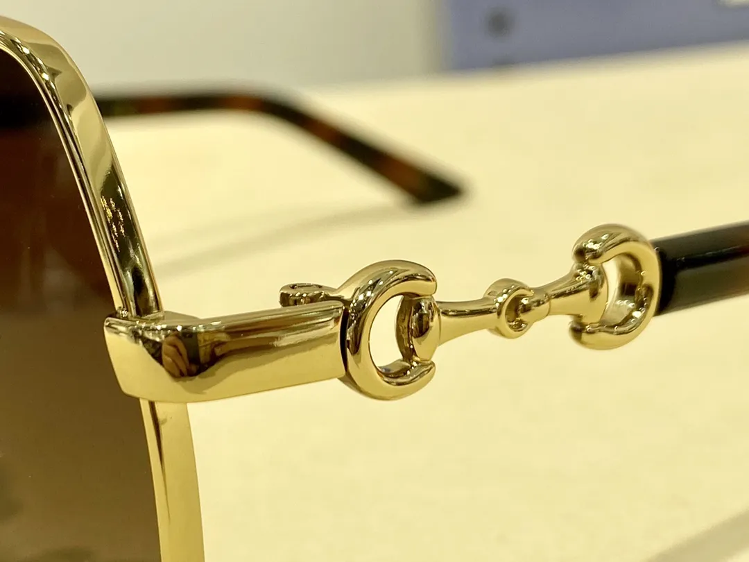 GUCCI GG1024S 金茶色 馬蹄扣板材サングラス - 画像 (6)