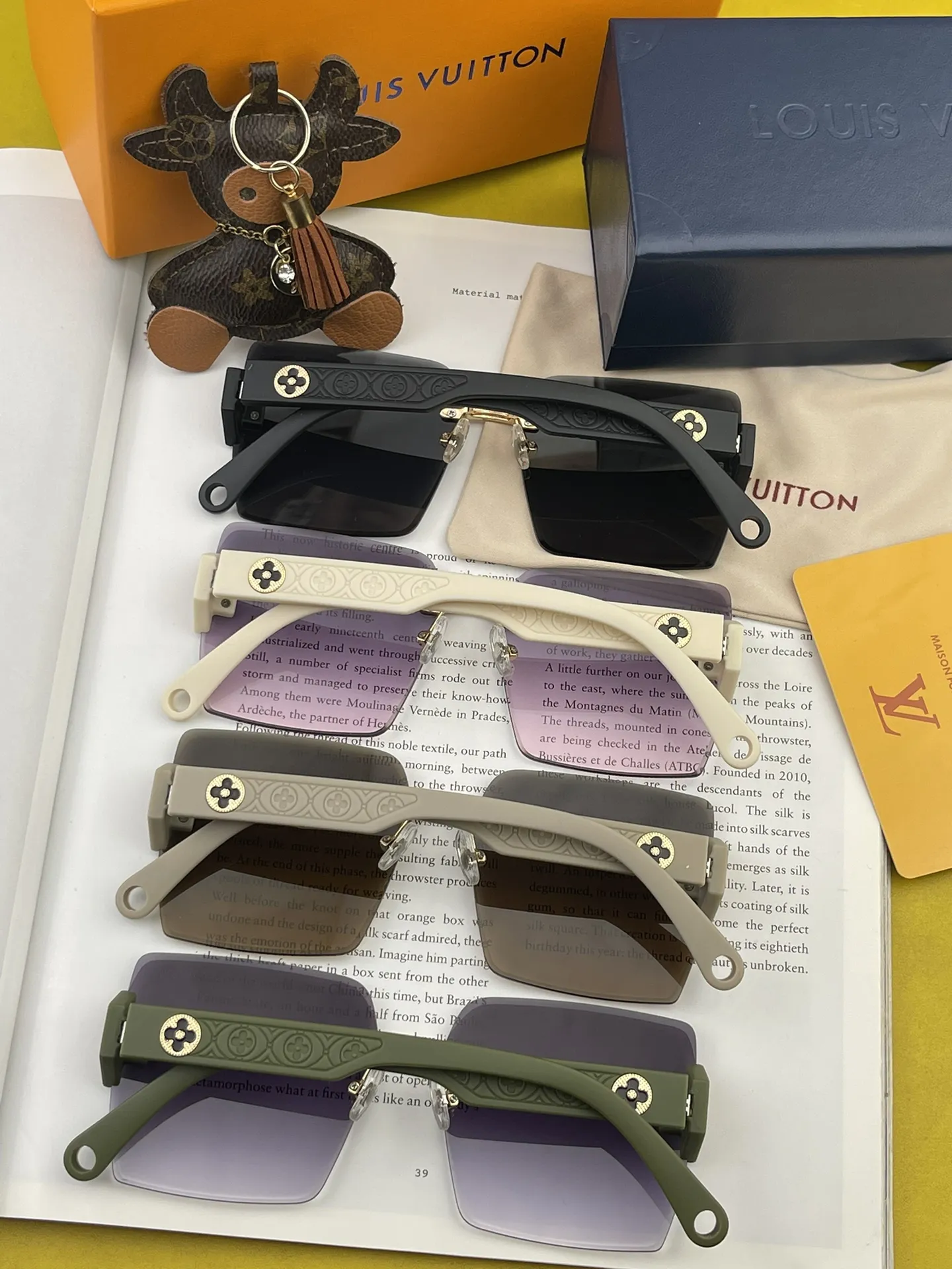 Louis Vuittonルイヴィトン紫色大框サングラスL4519 - 画像 (10)