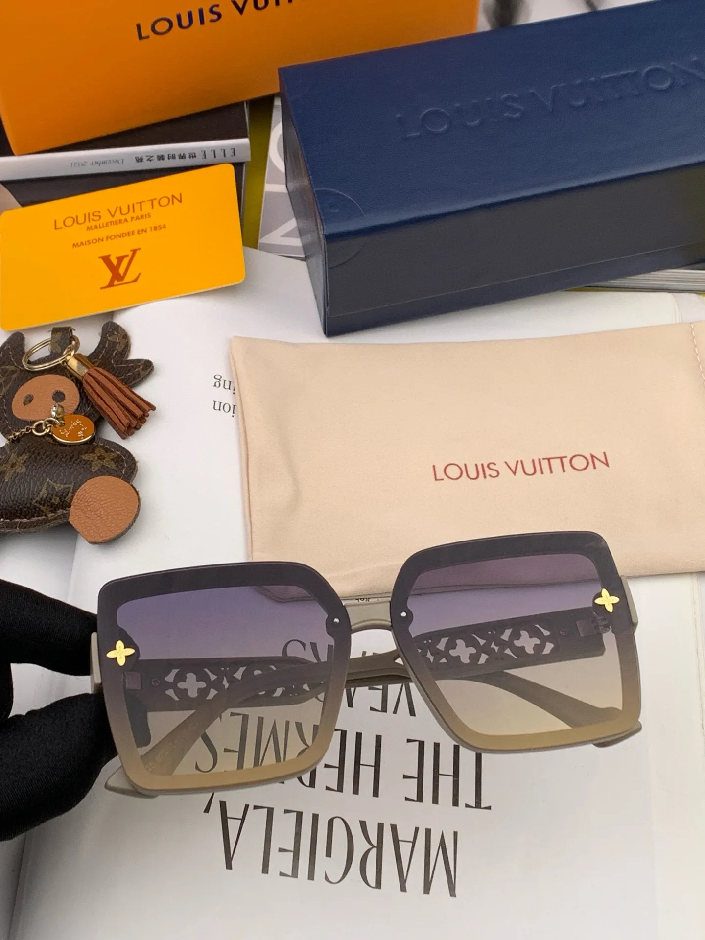 Louis Vuitton サングラス グレー クローバーデザイン - 画像 (7)