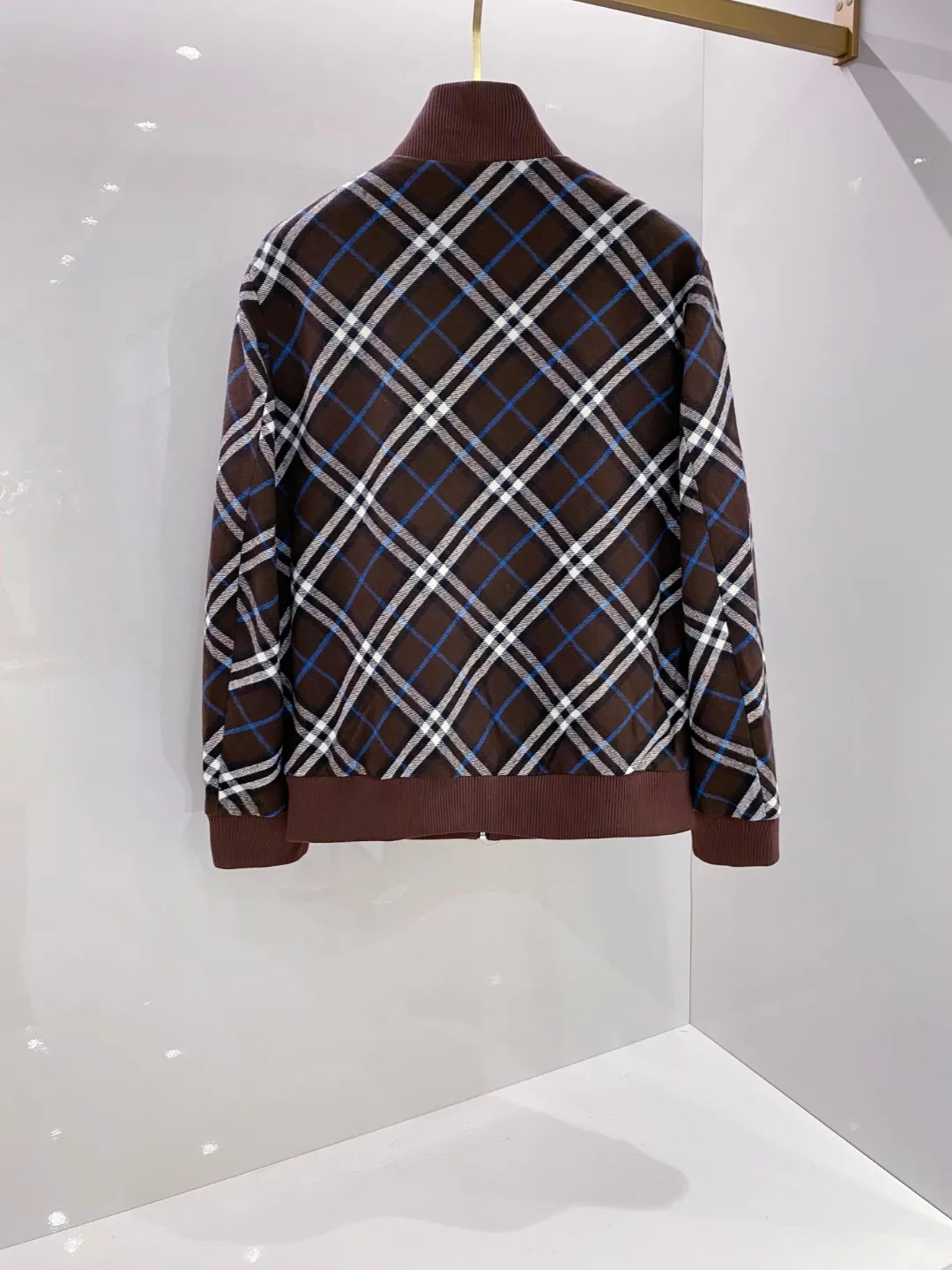 バーバリーチェックジャケットブラウンプリント - 画像 (3)