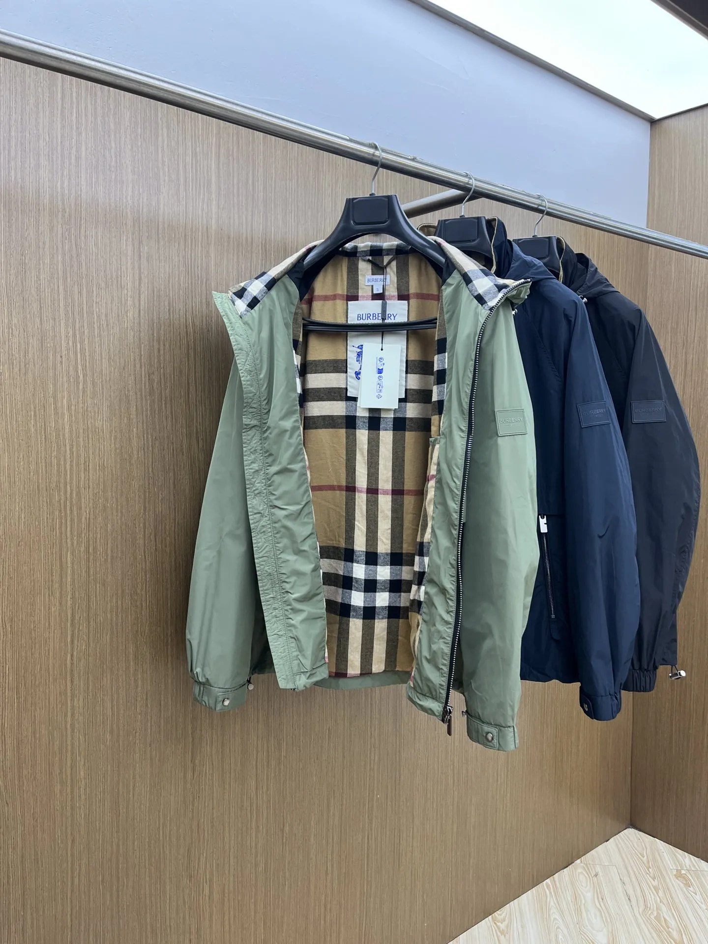バーバリー グリーン 連帽ジャケット - 画像 (8)