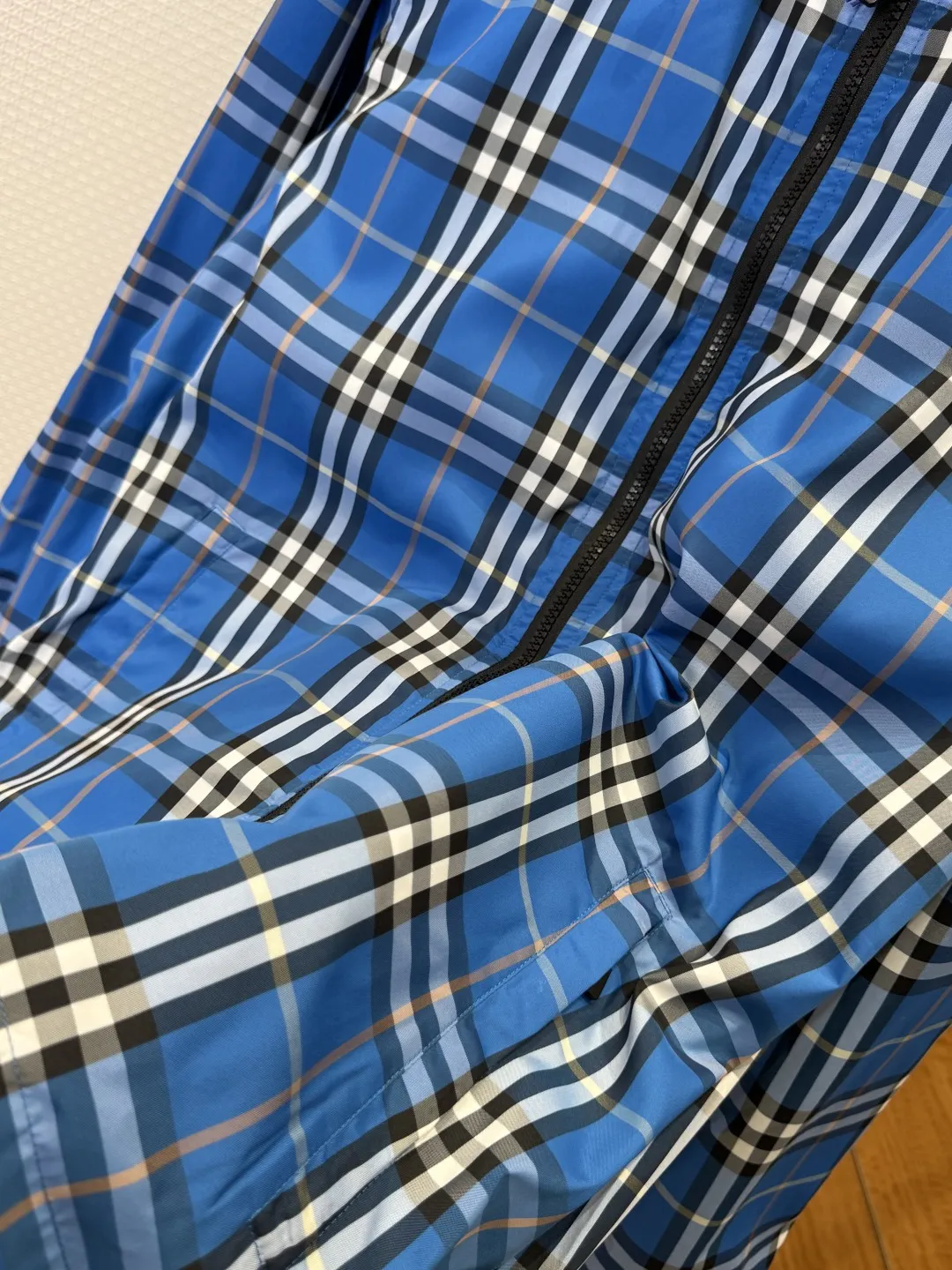 BURBERRYバーバリー青格子柄フード付きコート - 画像 (11)