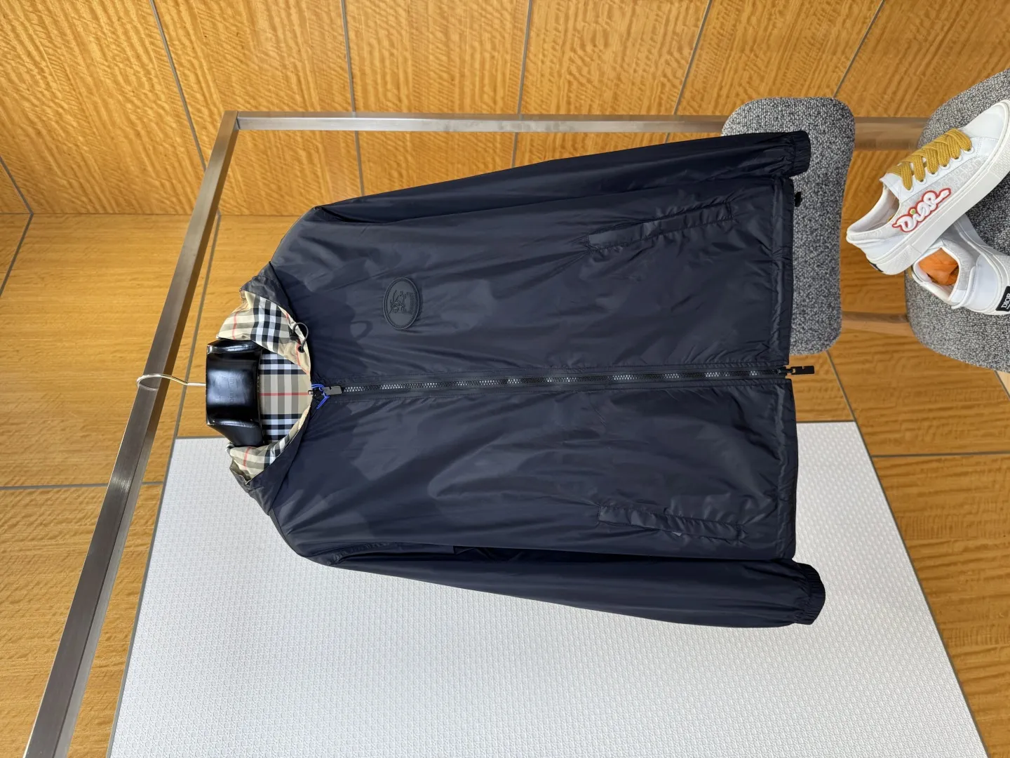 BURBERRYバーバリー ダブルフェイスチェックパーカー ベージュ - 画像 (4)