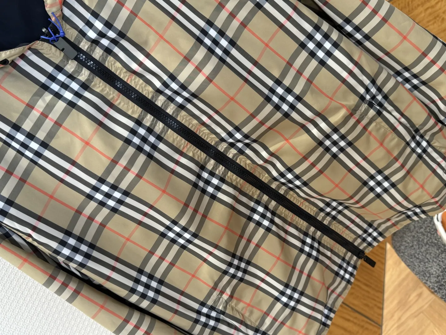 BURBERRYバーバリー ダブルフェイスチェックパーカー ベージュ - 画像 (7)