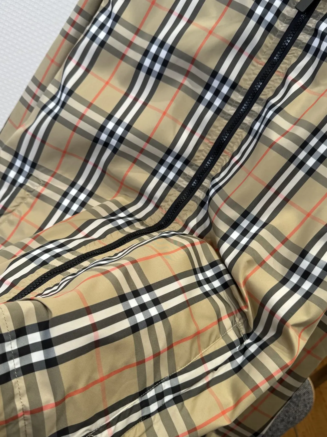 BURBERRYバーバリー ダブルフェイスチェックパーカー ベージュ - 画像 (8)