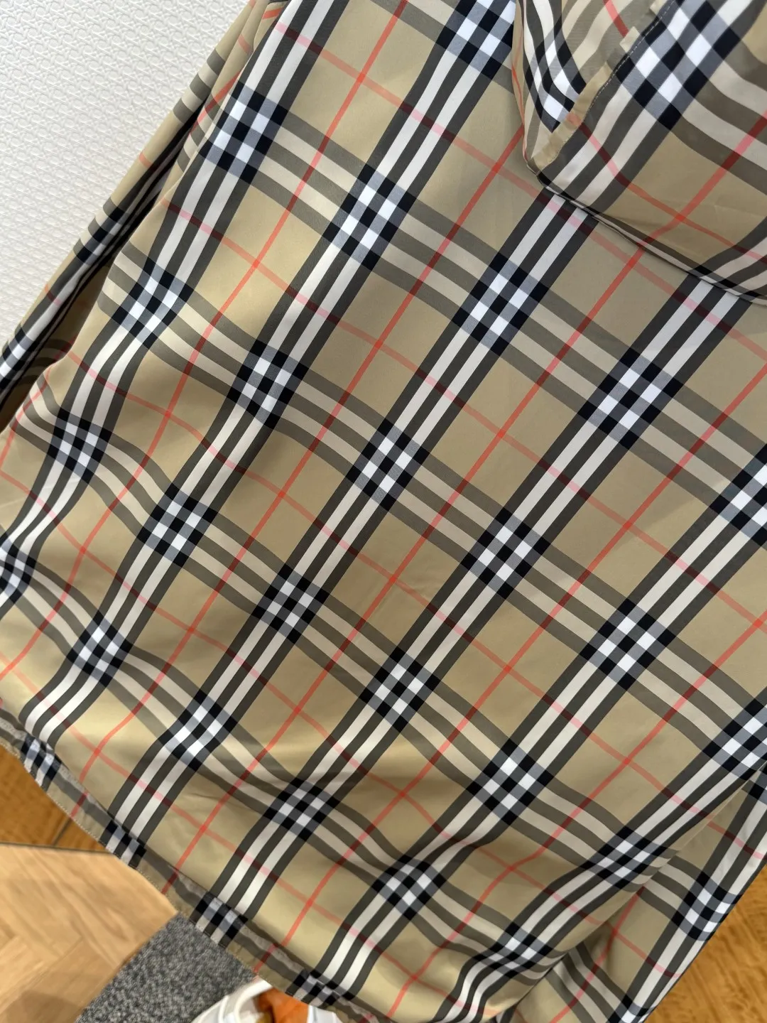 BURBERRYバーバリー ダブルフェイスチェックパーカー ベージュ - 画像 (10)