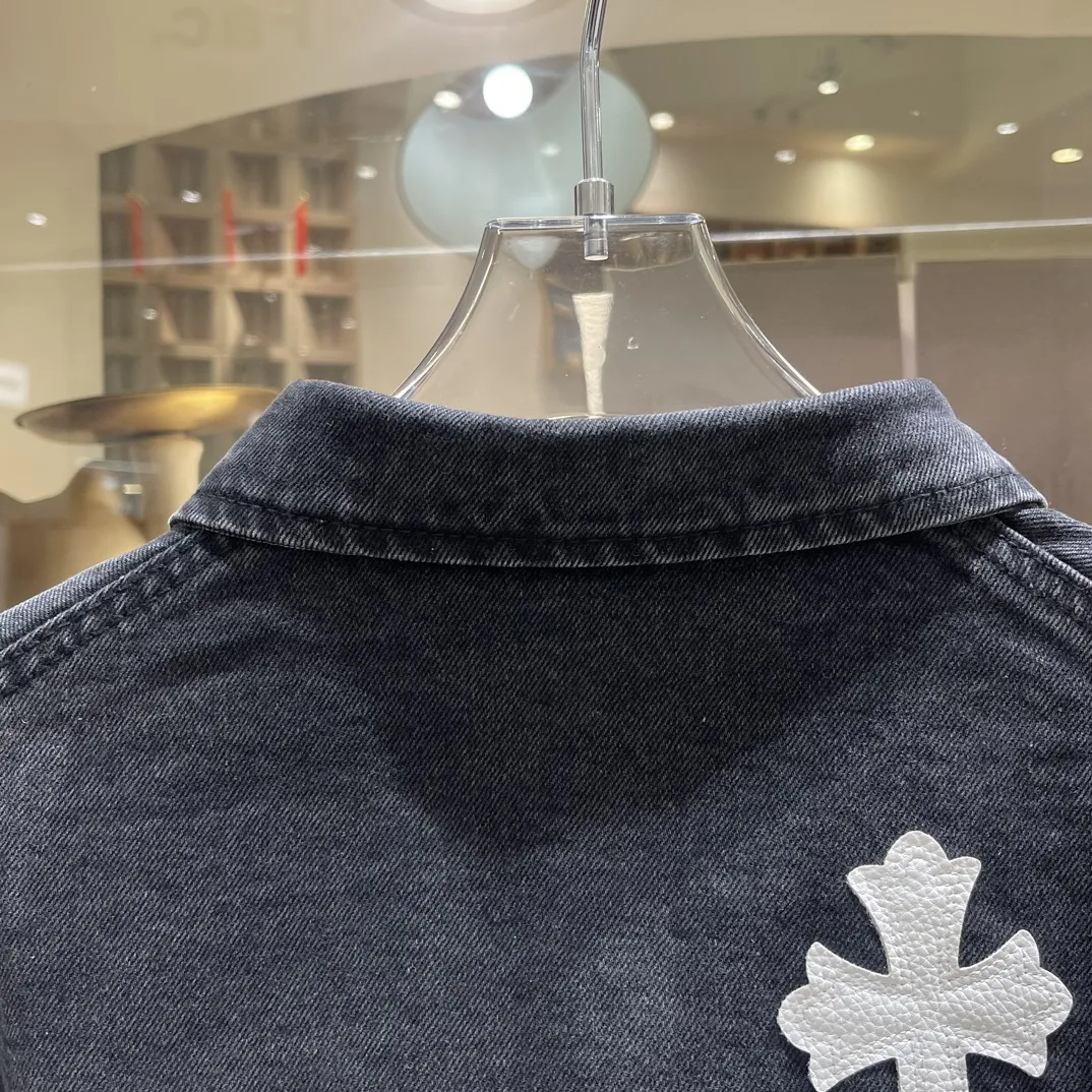 Chrome Hearts ブラッククロスデニムジャケット - 画像 (7)