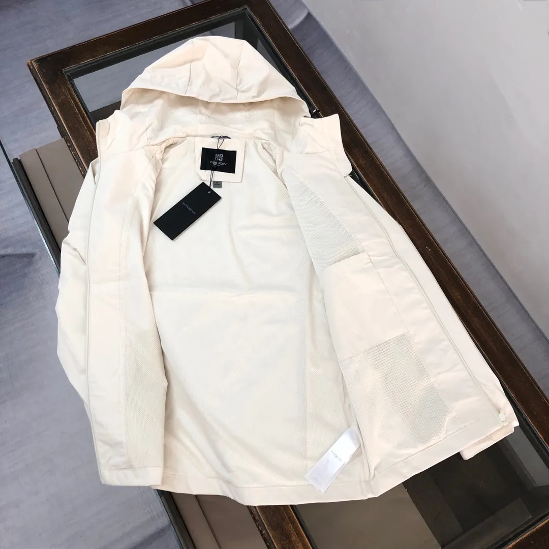 GIVENCHY 2025新作黒杏色フーディージャケット - 画像 (8)