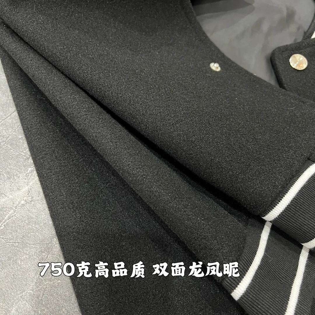 ジバンシィ ブラックホワイト刺繍レタージャケット - 画像 (6)