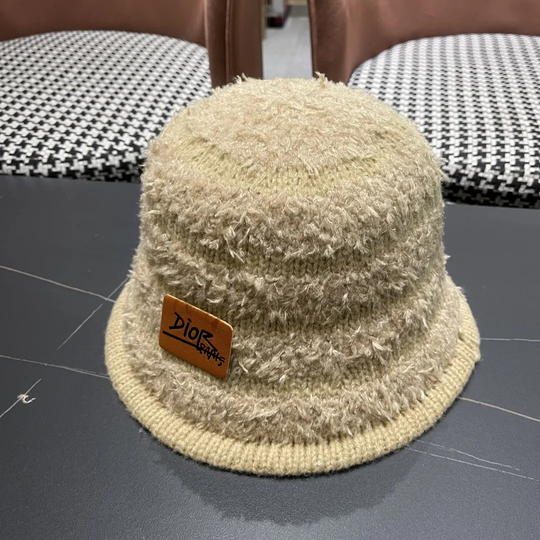 Christian Dior ベージュ 冬用ウールバケットハット - 画像 (3)