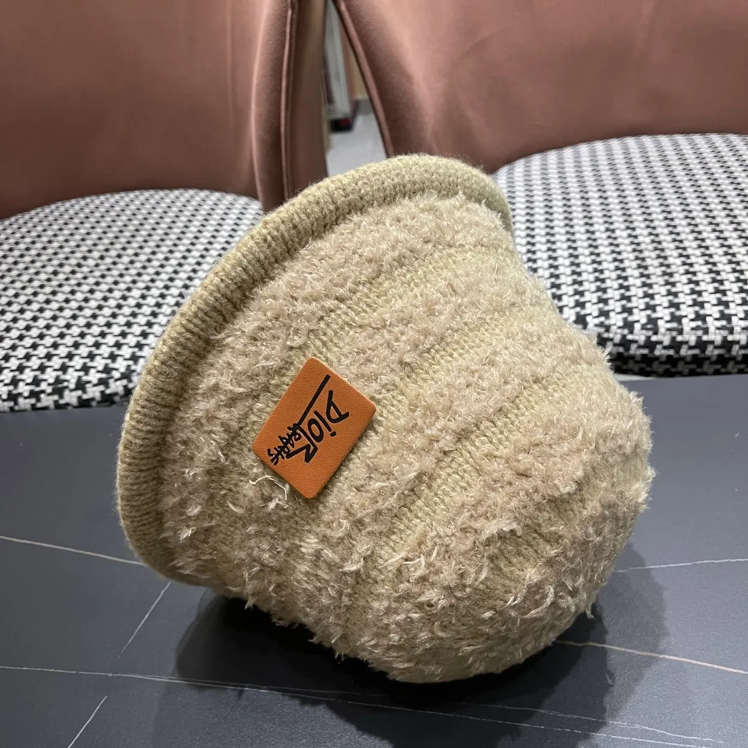 Christian Dior ベージュ 冬用ウールバケットハット - 画像 (11)
