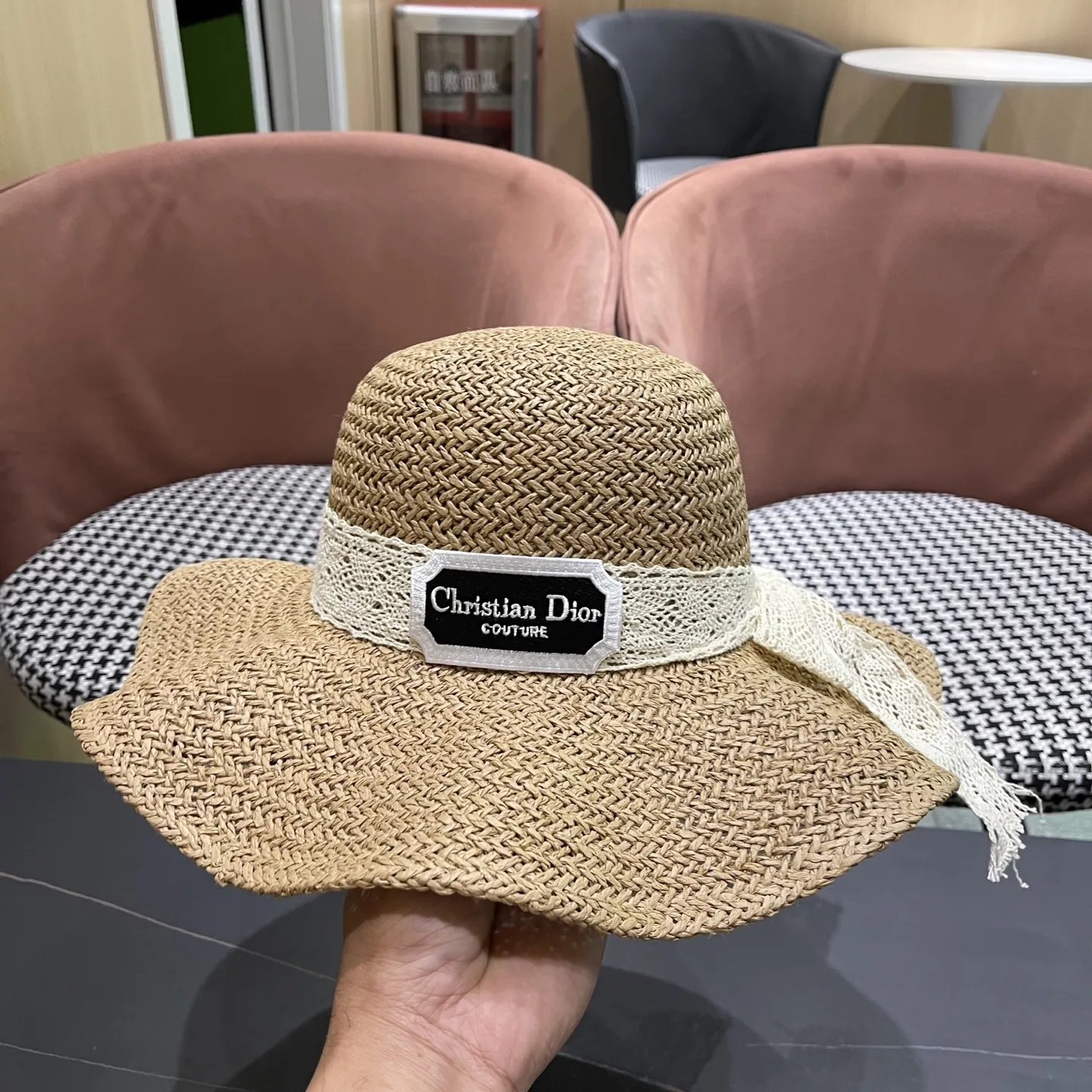 Christian Dior ベージュリボン付き麦わら帽子 - 画像 (8)