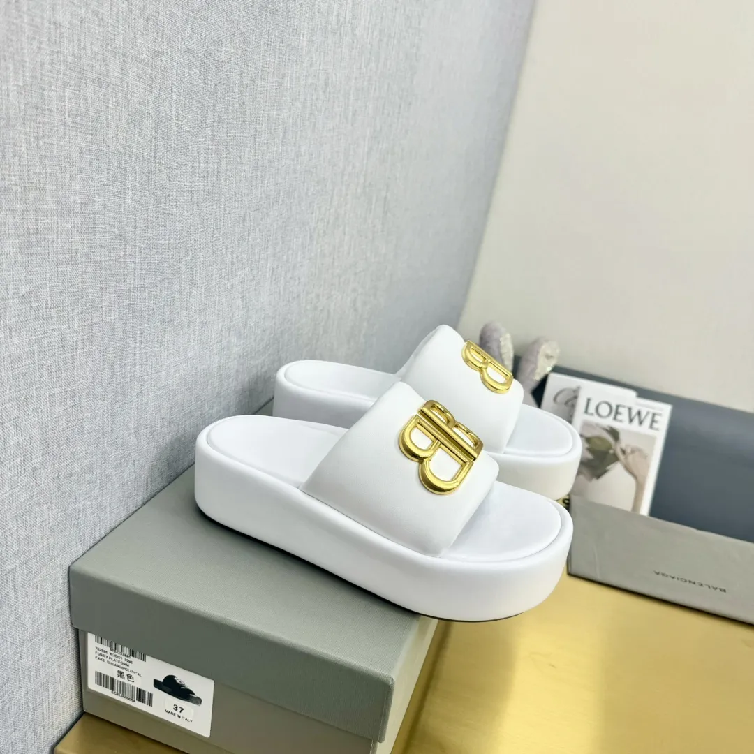 Balenciaga新作厚いソールウェッジスリッパ白 - 画像 (8)