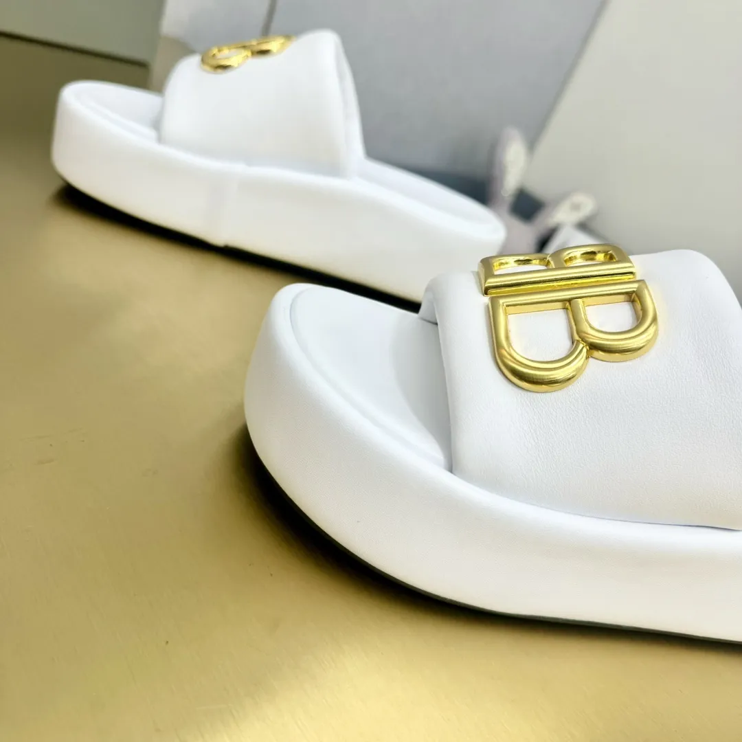 Balenciaga新作厚いソールウェッジスリッパ白 - 画像 (10)