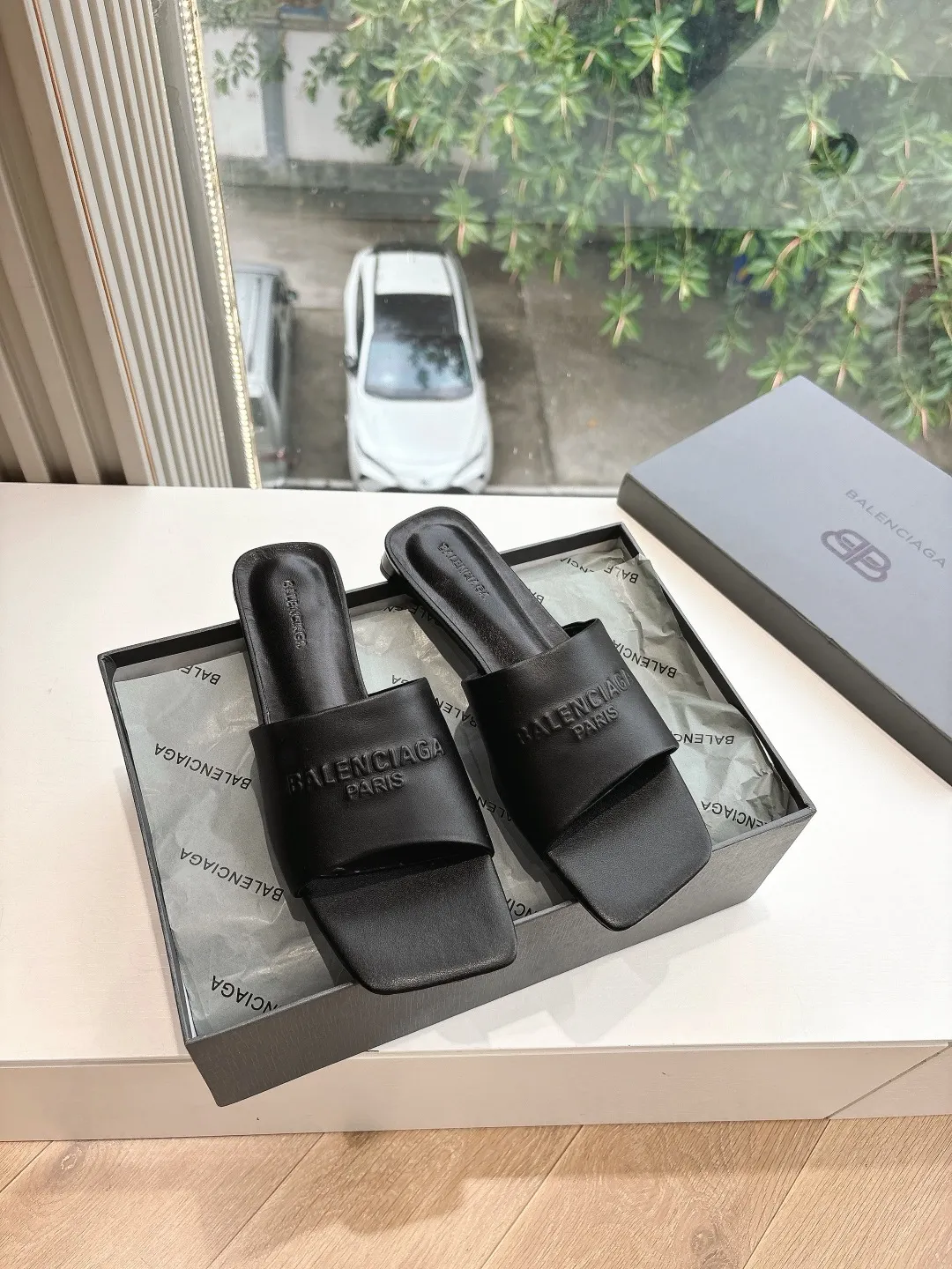 Balenciaga 黒 キトンヒールミュールスリッパ