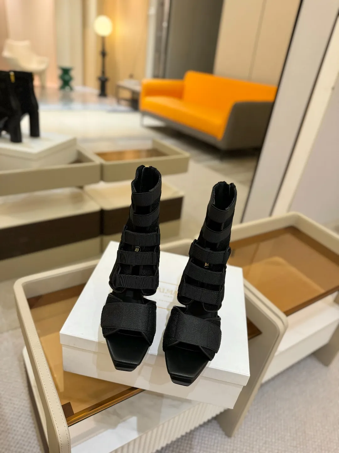 Balmain 2025 ブラック防水プラットフォームハイヒールブーツ - 画像 (5)