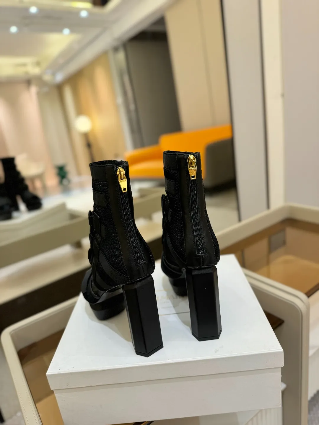 Balmain 2025 ブラック防水プラットフォームハイヒールブーツ - 画像 (7)