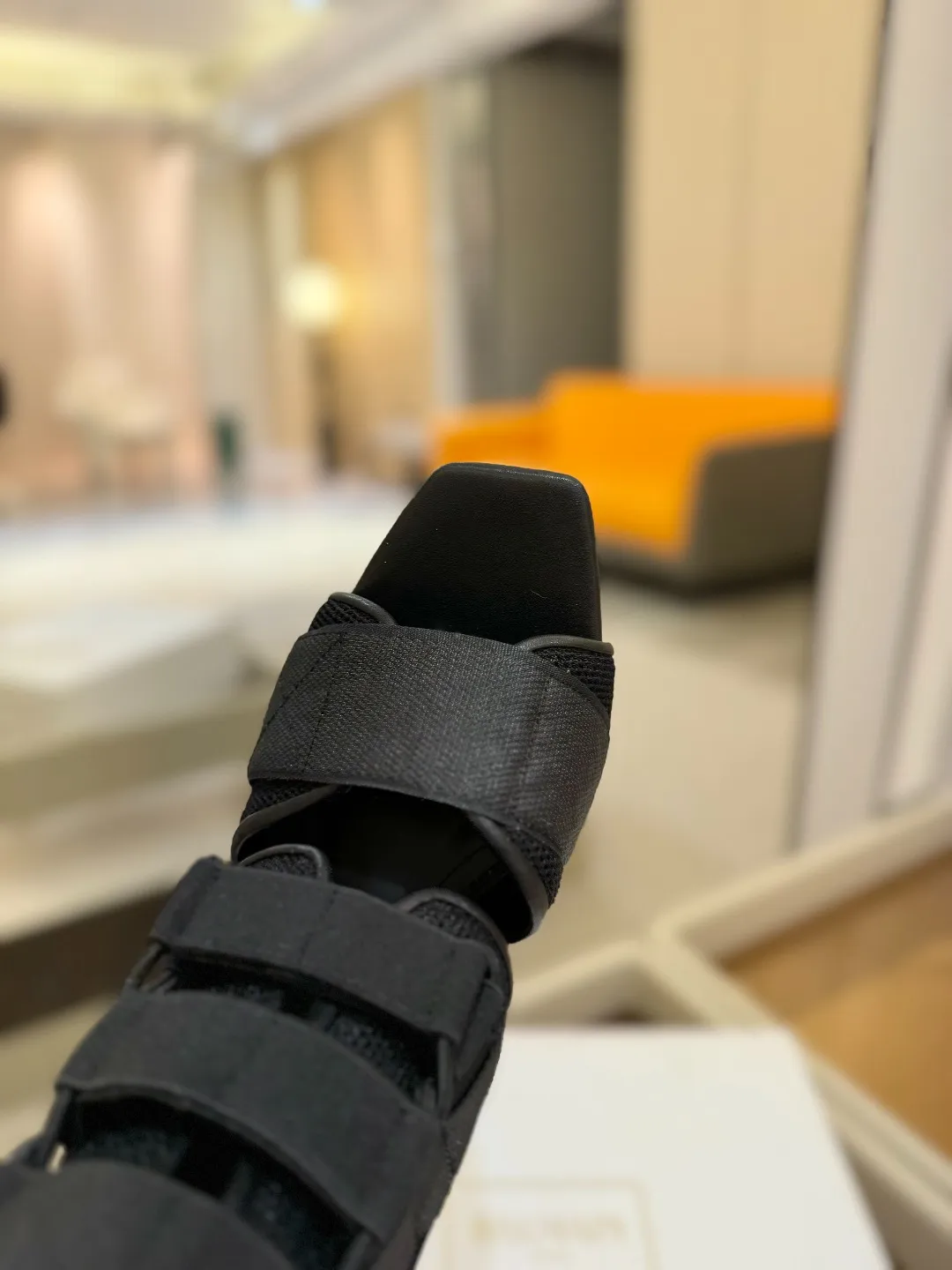 Balmain 2025 ブラック防水プラットフォームハイヒールブーツ - 画像 (8)