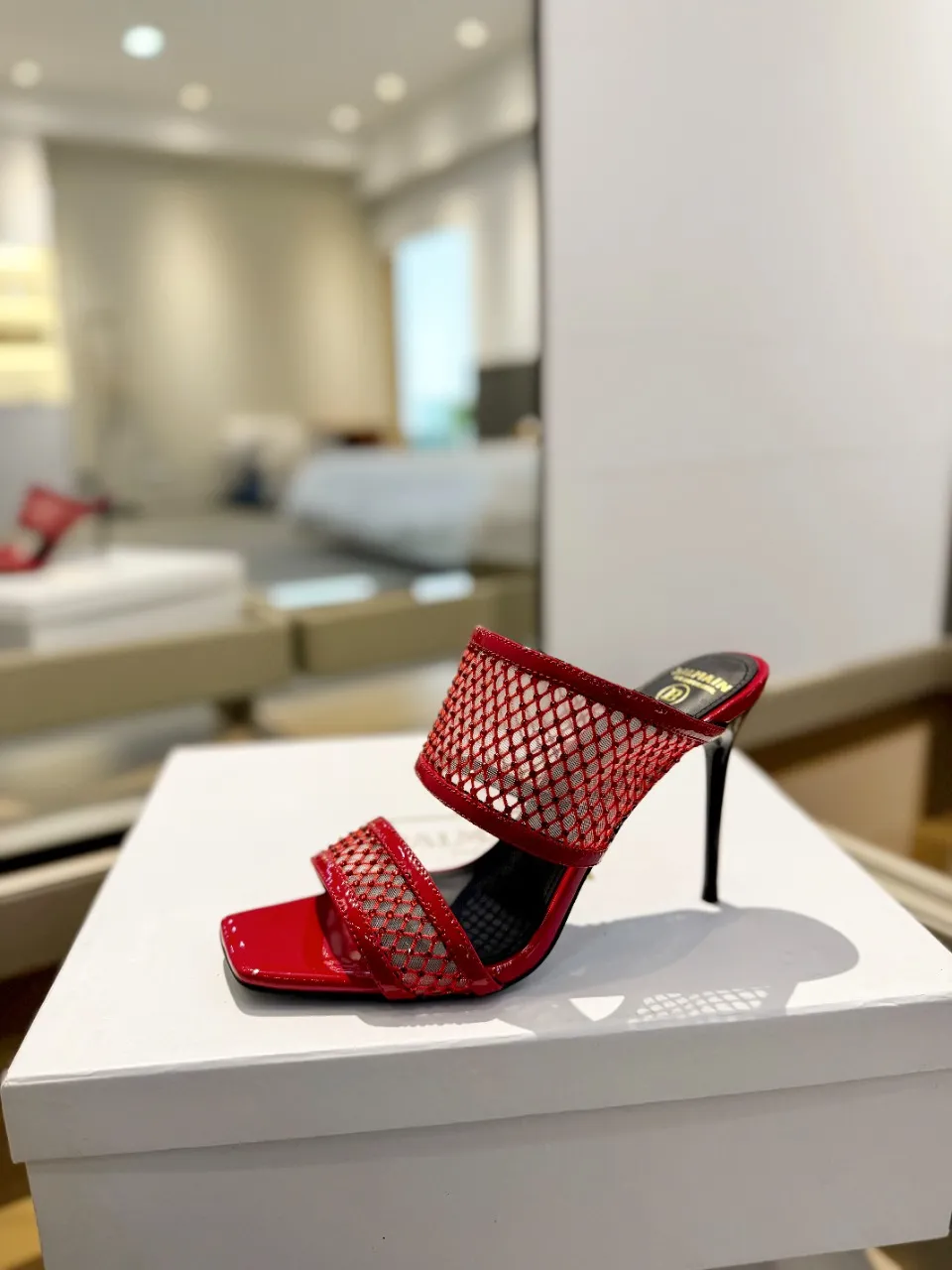 Balmain レッドメッシュクリスタルハイヒールスリッパ