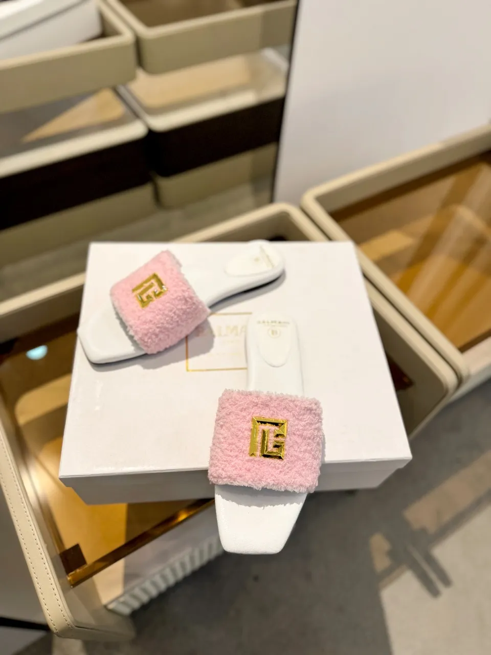 Balmainピンクファッションフラットビーチサンダル - 画像 (4)