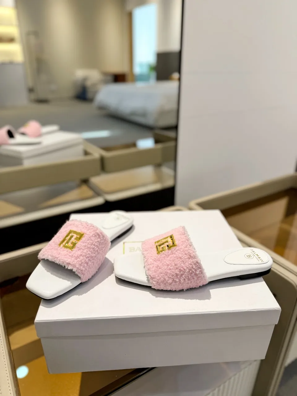 Balmainピンクファッションフラットビーチサンダル - 画像 (6)