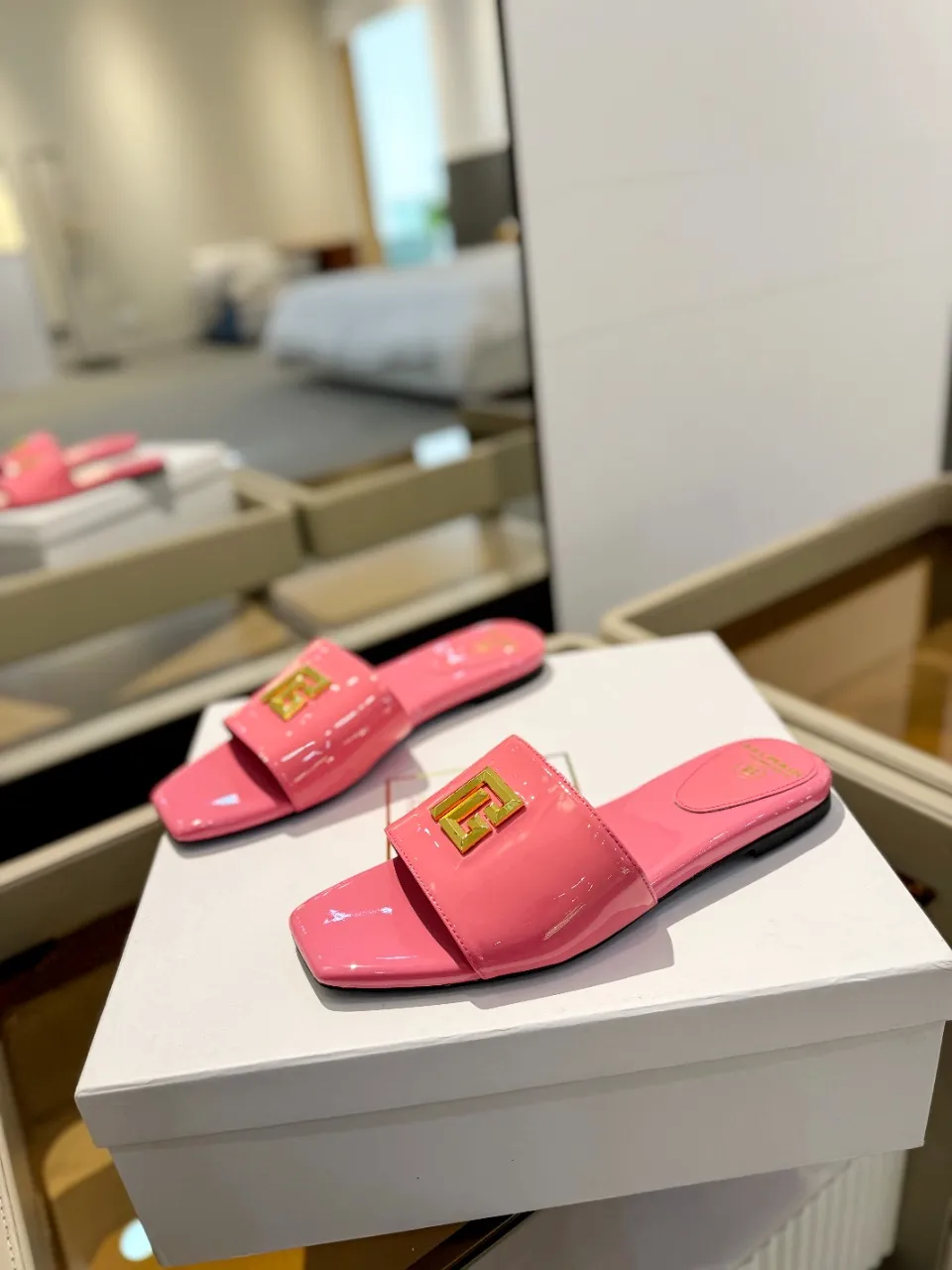 Balmain ピンク ファッションフラットスリッパ - 画像 (5)
