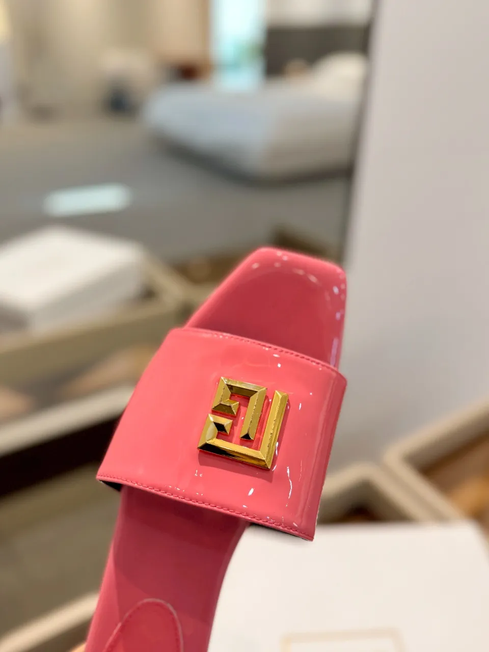 Balmain ピンク ファッションフラットスリッパ - 画像 (10)