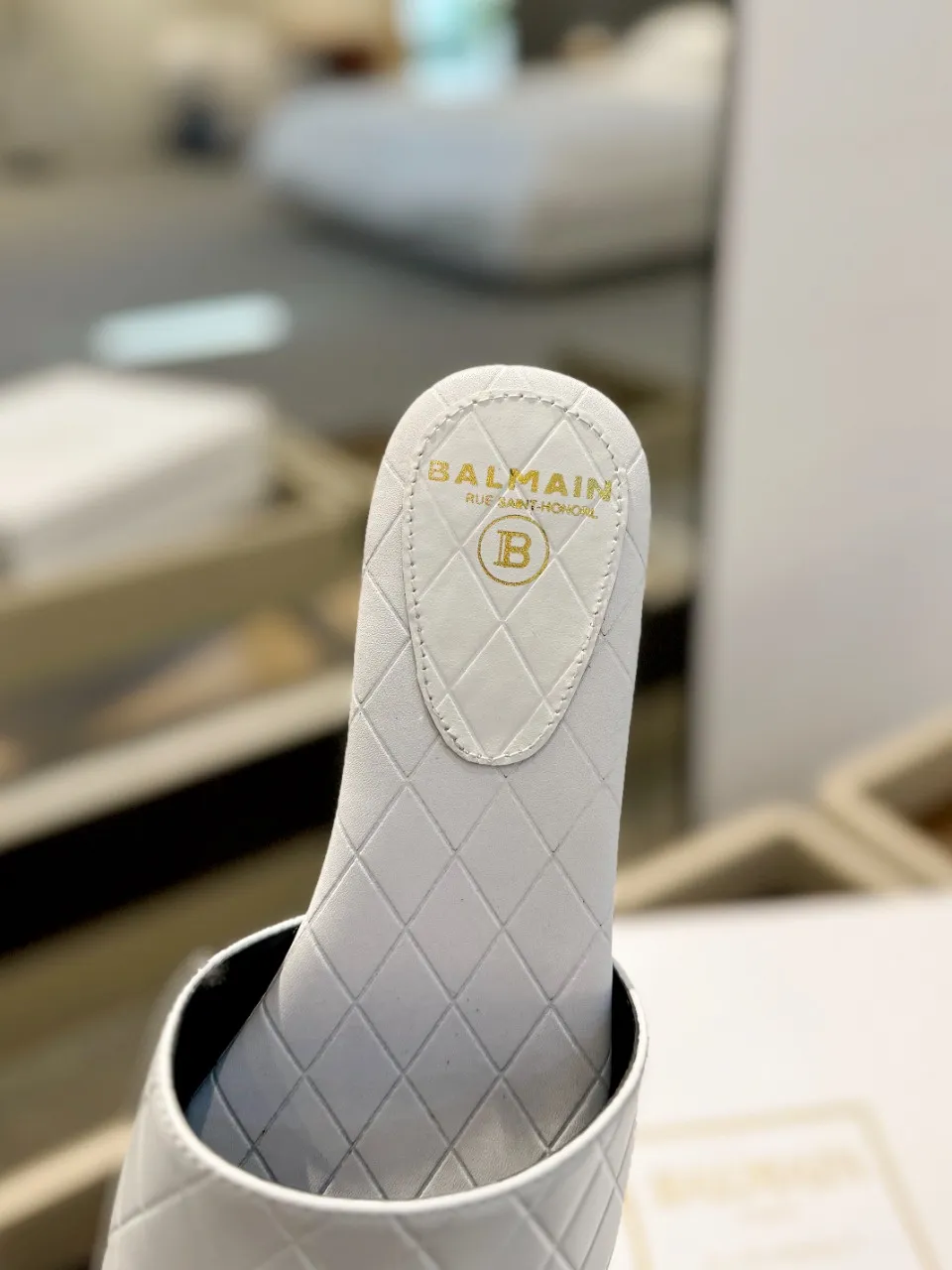 Balmain ホワイト ファッション ビーチサンダル 2024 - 画像 (10)