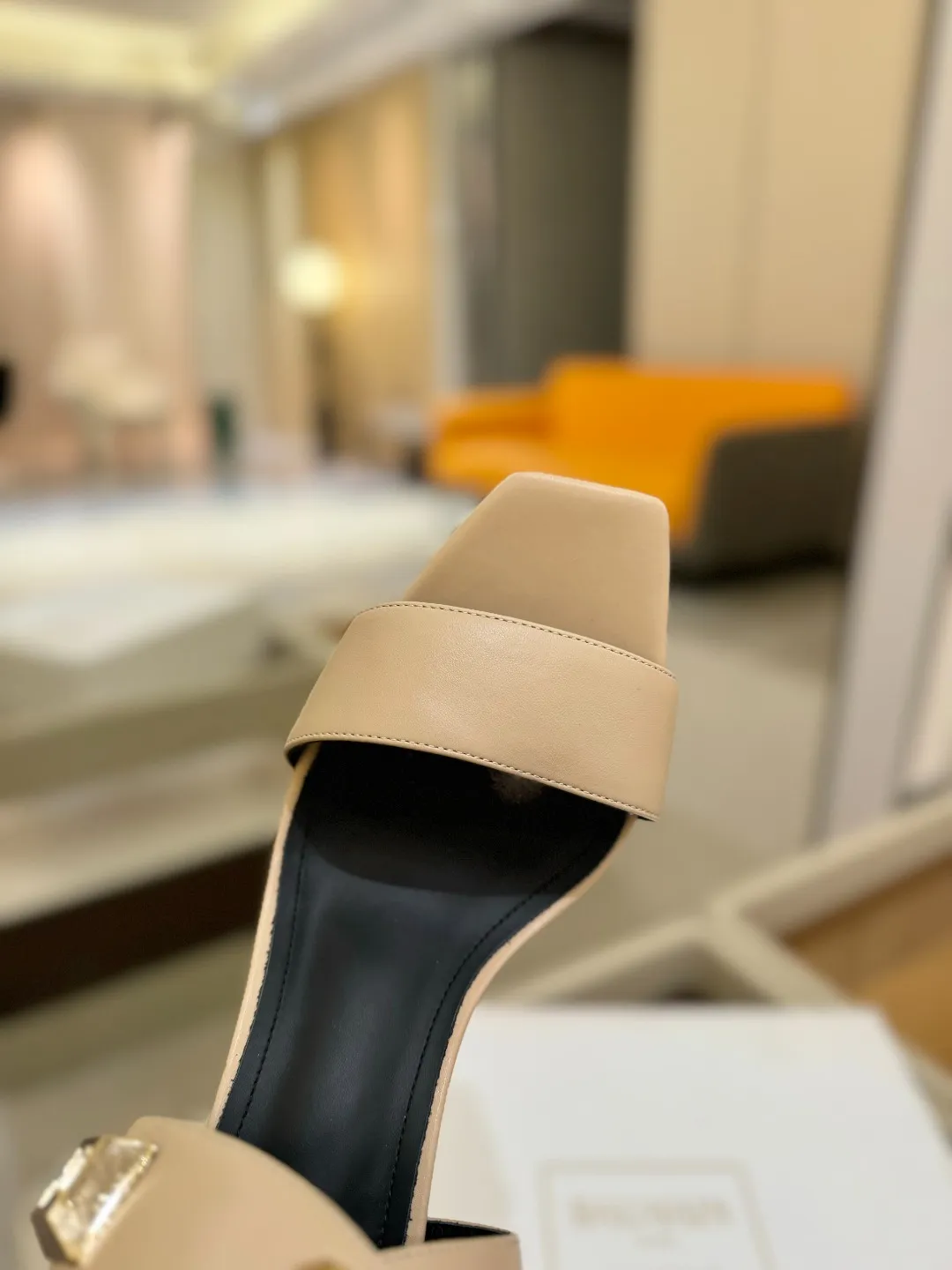 Balmain 2025 防水プラットフォームベージュハイヒールサンダル - 画像 (10)