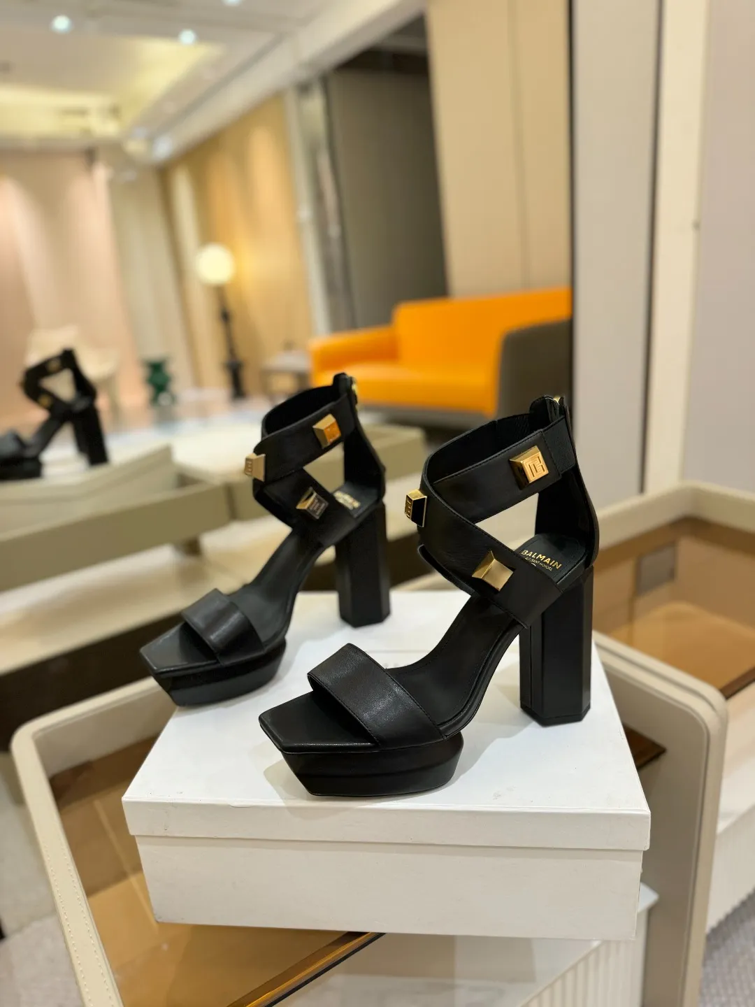 Balmain 2025 防水プラットフォーム黒ハイヒールサンダルファッション - 画像 (4)