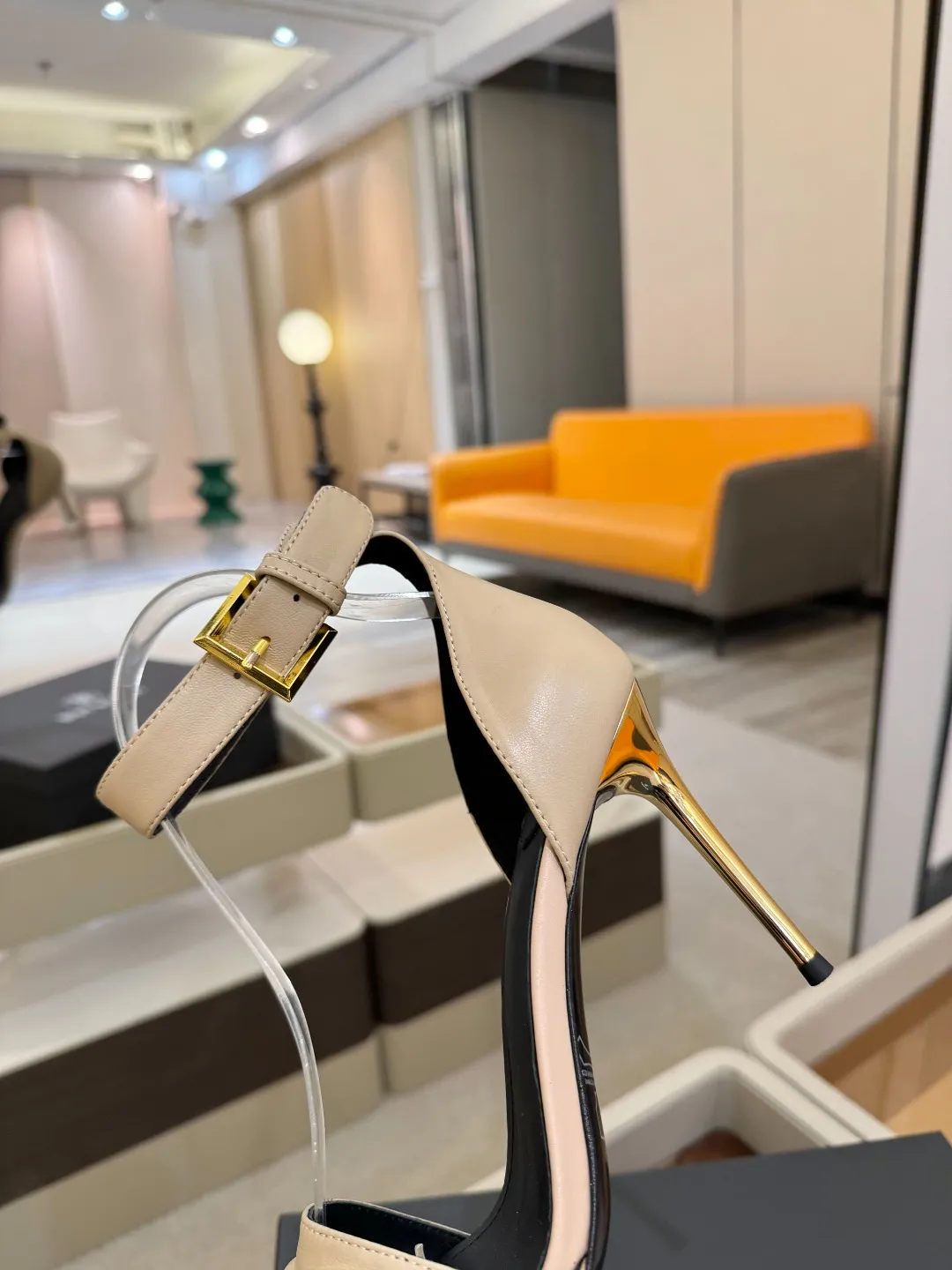 Balmain 2025 ファッションベージュハイヒールサンダル - 画像 (10)