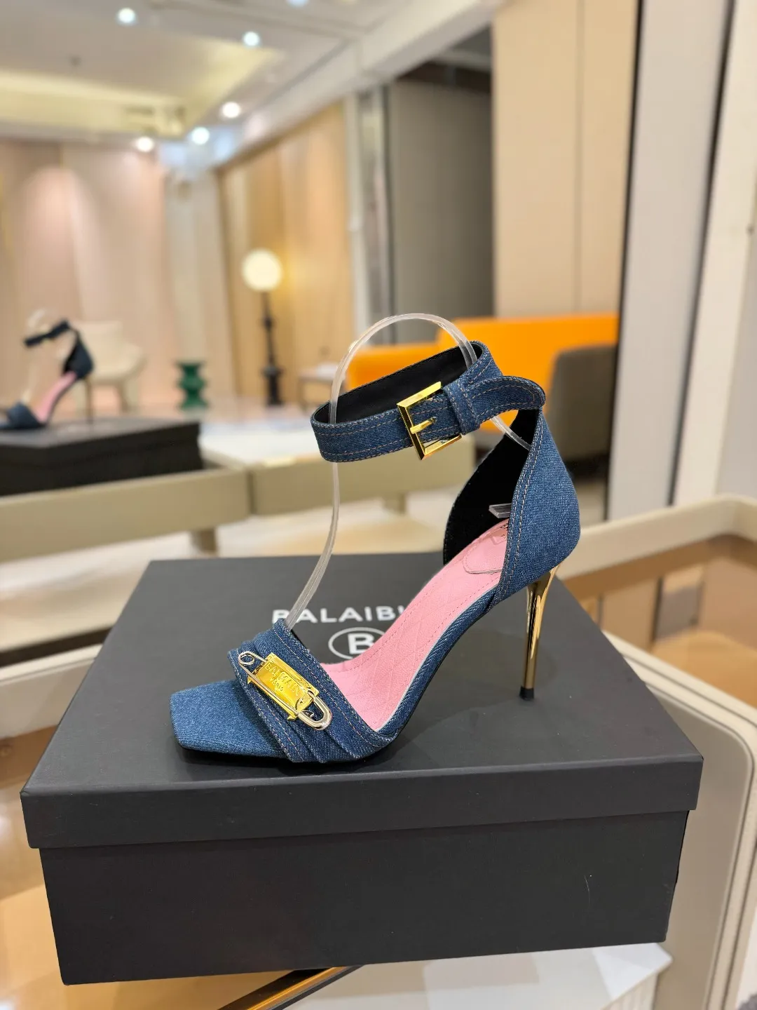 Balmain ブルーデニムハイヒールサンダル