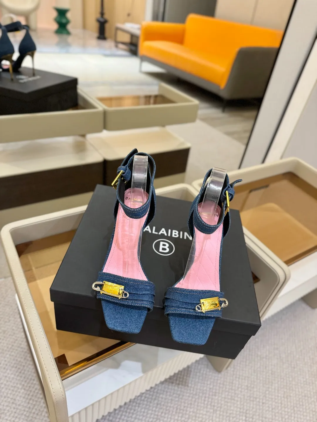 Balmain ブルーデニムハイヒールサンダル - 画像 (5)