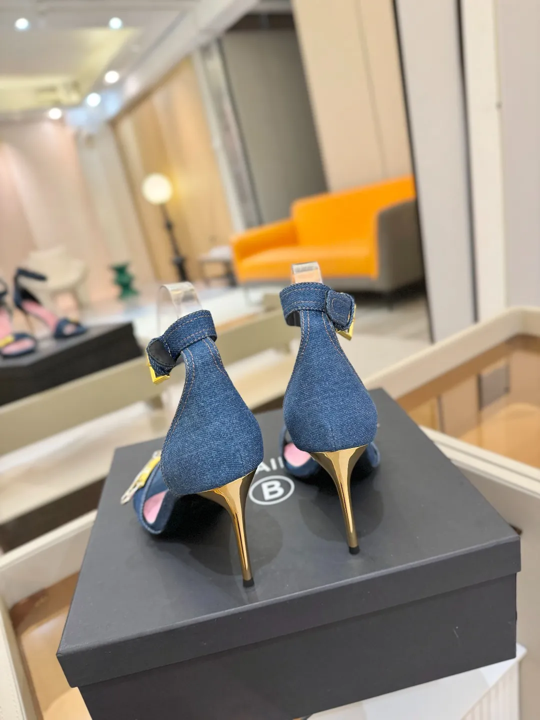 Balmain ブルーデニムハイヒールサンダル - 画像 (8)