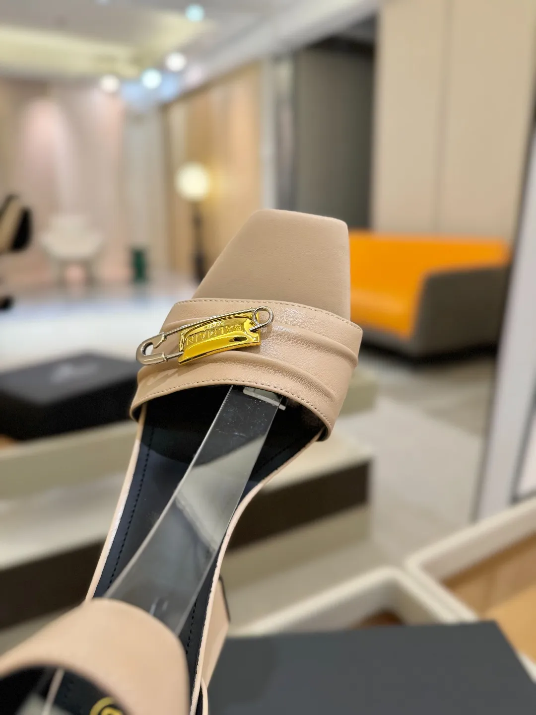 Balmain 2025 防水プラットフォームファッションハイヒールサンダルベージュ - 画像 (10)