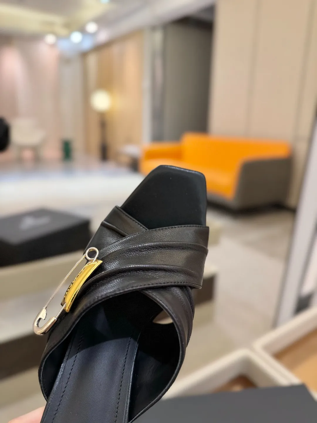 Balmain ブラック防水プラットフォームハイヒールスリッパ - 画像 (10)