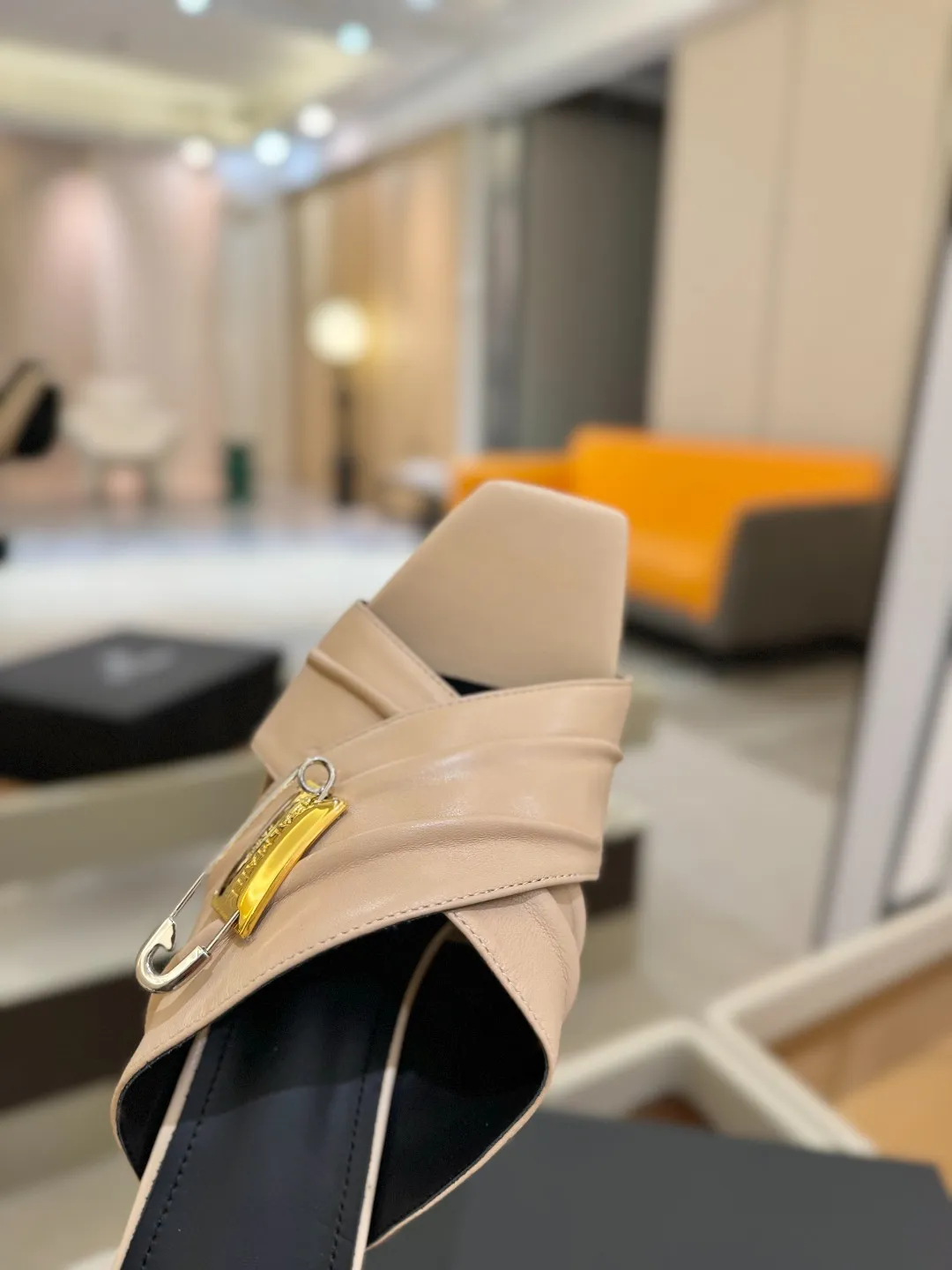 Balmain 2025 防水プラットフォームハイヒールのスリッパ ベージュ ファッション - 画像 (10)