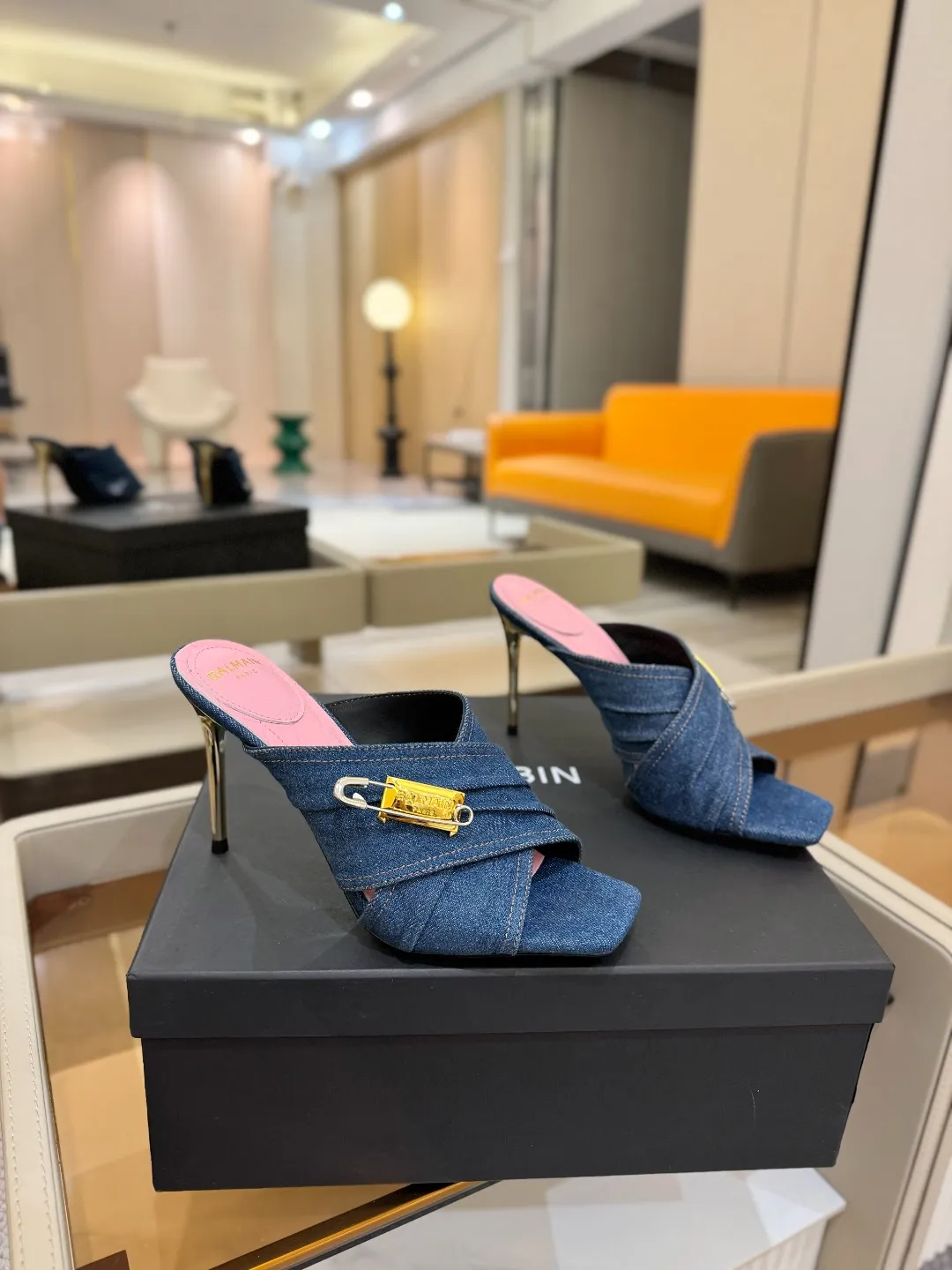 Balmain ブルーデニムハイヒールスリッパ - 画像 (3)