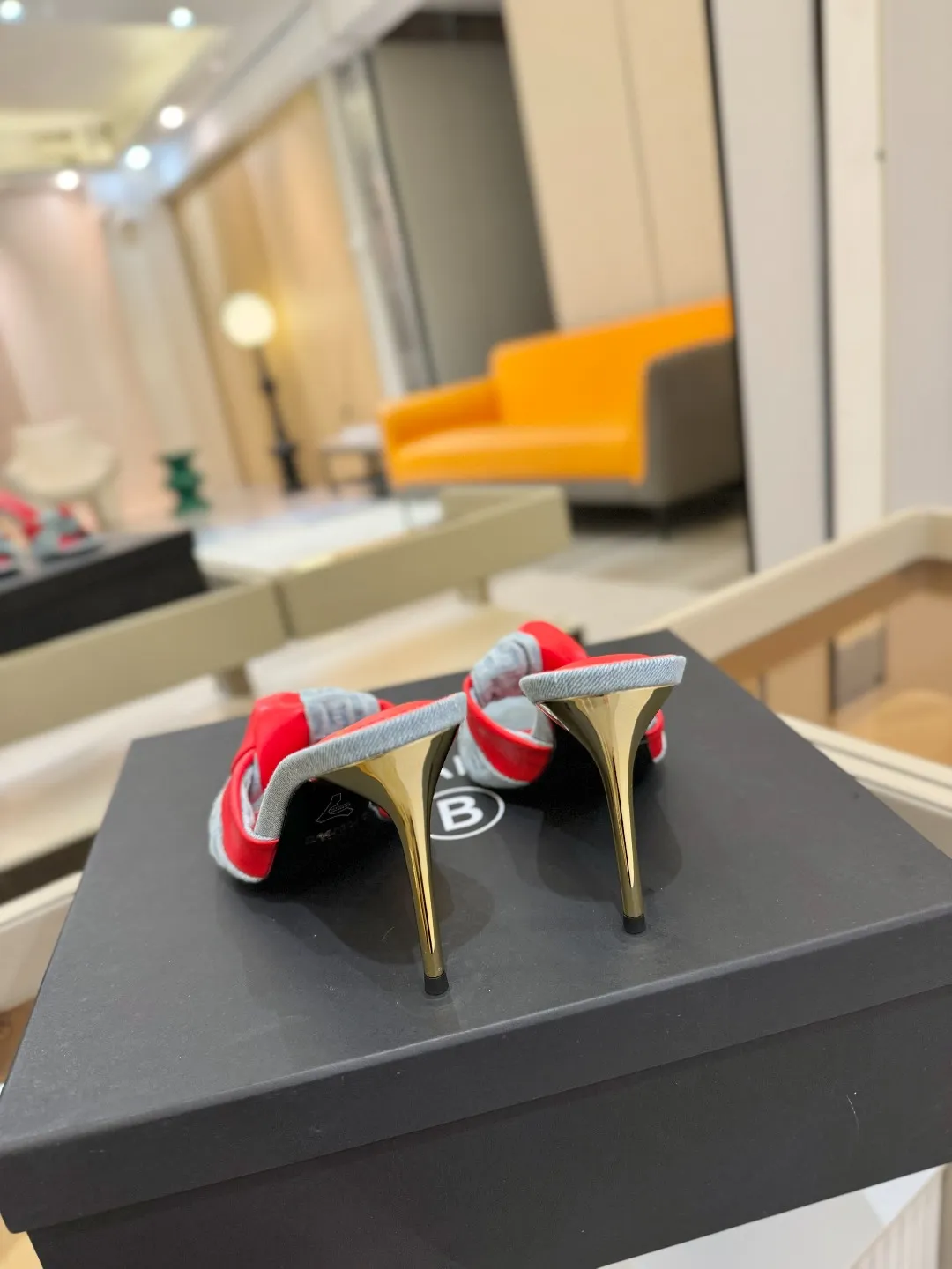 Balmain レッドリボンハイヒールのスリッパ ブルー - 画像 (8)